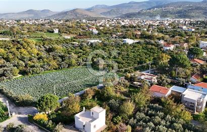 Emiralemde Villa İmarlı Satılık 1071m² Arsa ve Dubleks Ev