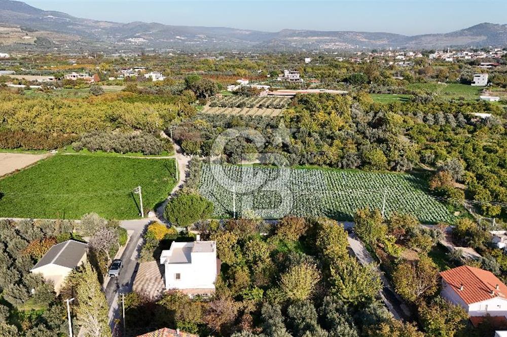 Emiralemde Villa İmarlı Satılık 1071m² Arsa ve Dubleks Ev