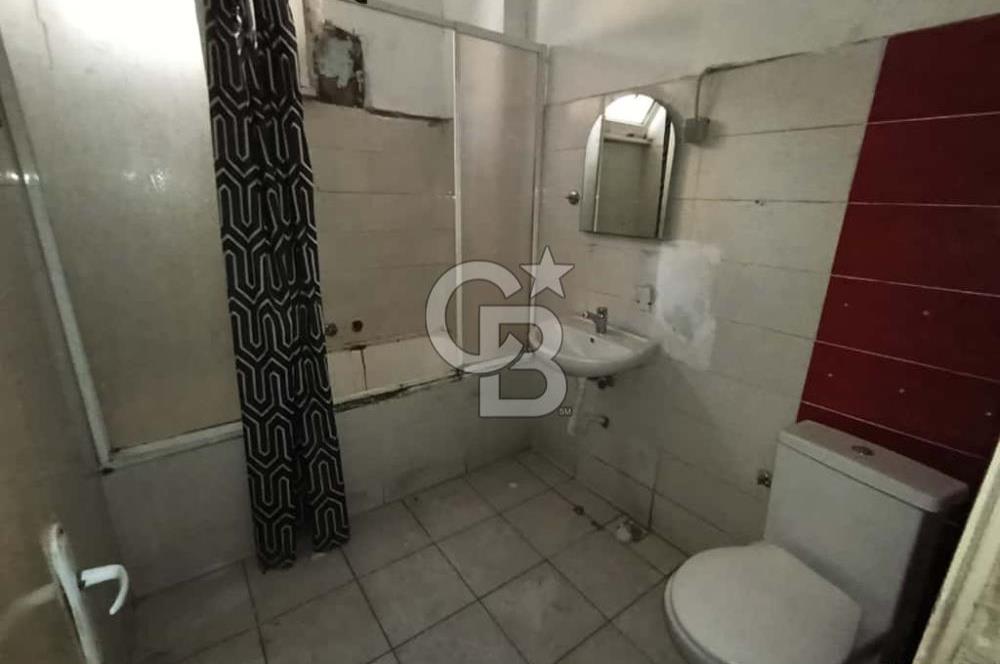 CİHANGİR MERKEZDE SATILIK 5 KATLI APART OTELE UYGUN BİNA