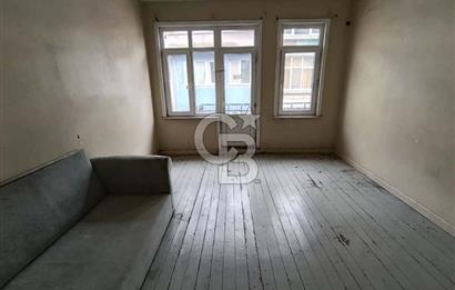 CİHANGİR MERKEZDE SATILIK 5 KATLI APART OTELE UYGUN BİNA