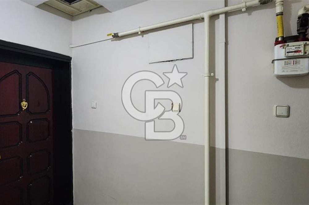 MERKEZİ KONUMDA SATILIK GENİŞ 2+1 DAİRE