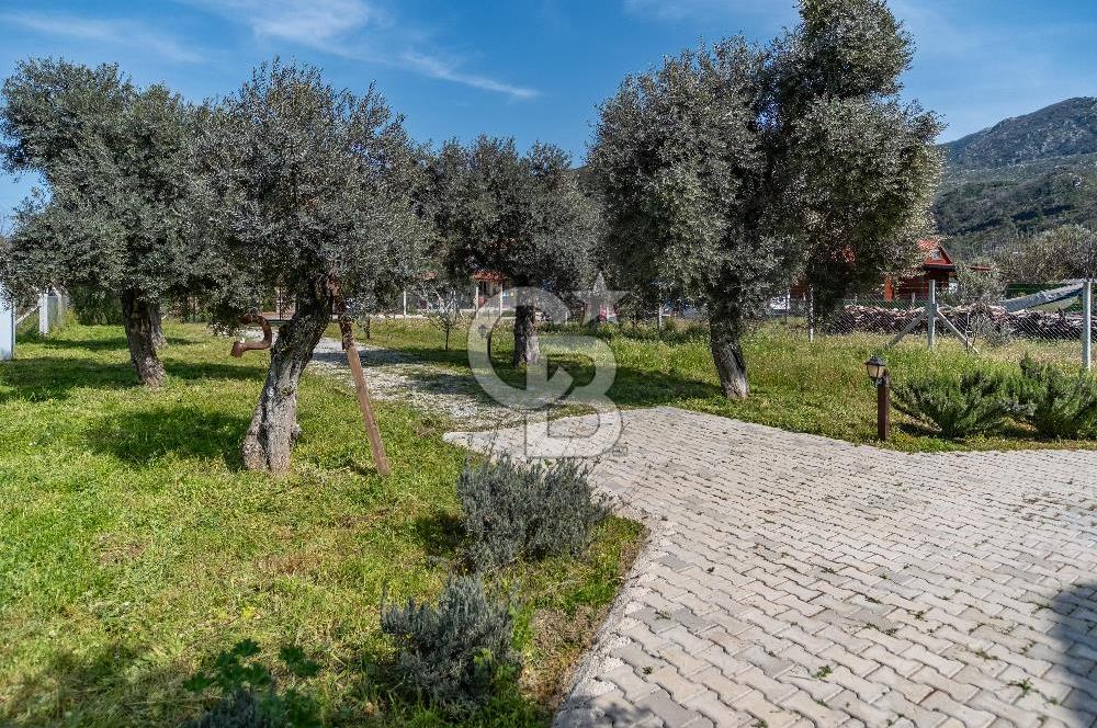 CB MARİNA'DAN HİSARÖNÜ'NDE 3191m2 ARAZİ  VE 2+2 EV 