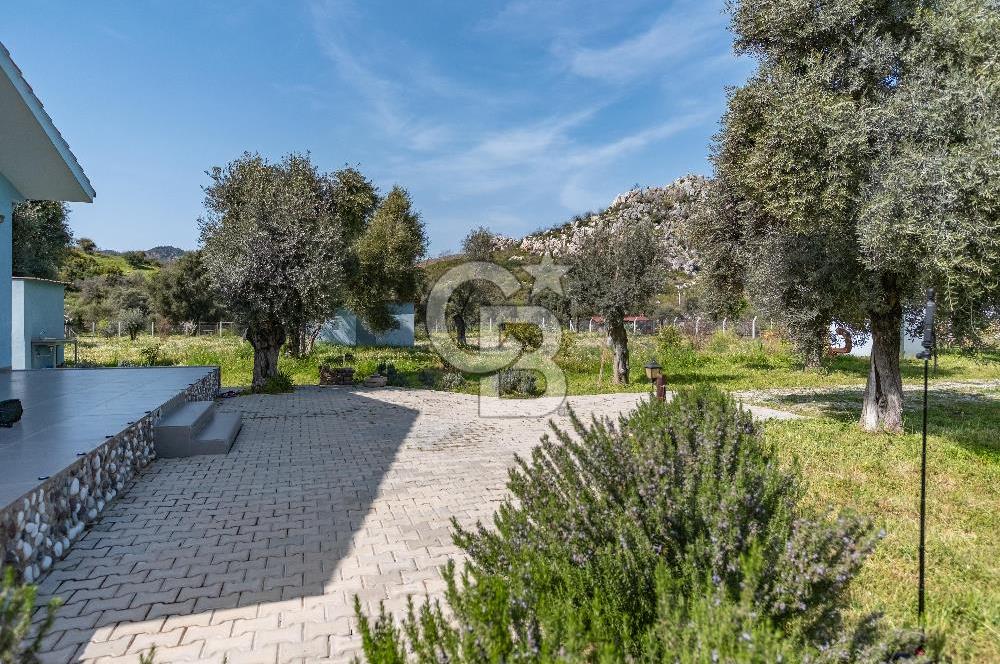 CB MARİNA'DAN HİSARÖNÜ'NDE 3191m2 ARAZİ  VE 2+2 EV 