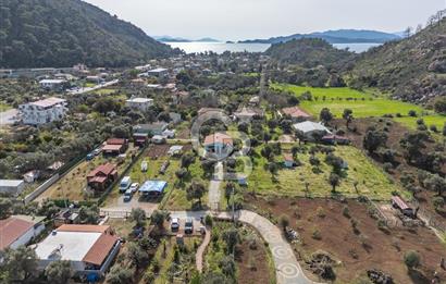 CB MARİNA'DAN HİSARÖNÜ'NDE 3191m2 ARAZİ  VE 2+2 EV 