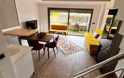 Gülbahçe Saygın Pazar Stüdyo Sitesinde Özel Bahçeli, Dubleks 2+1 – Full Eşyalı Kiralık