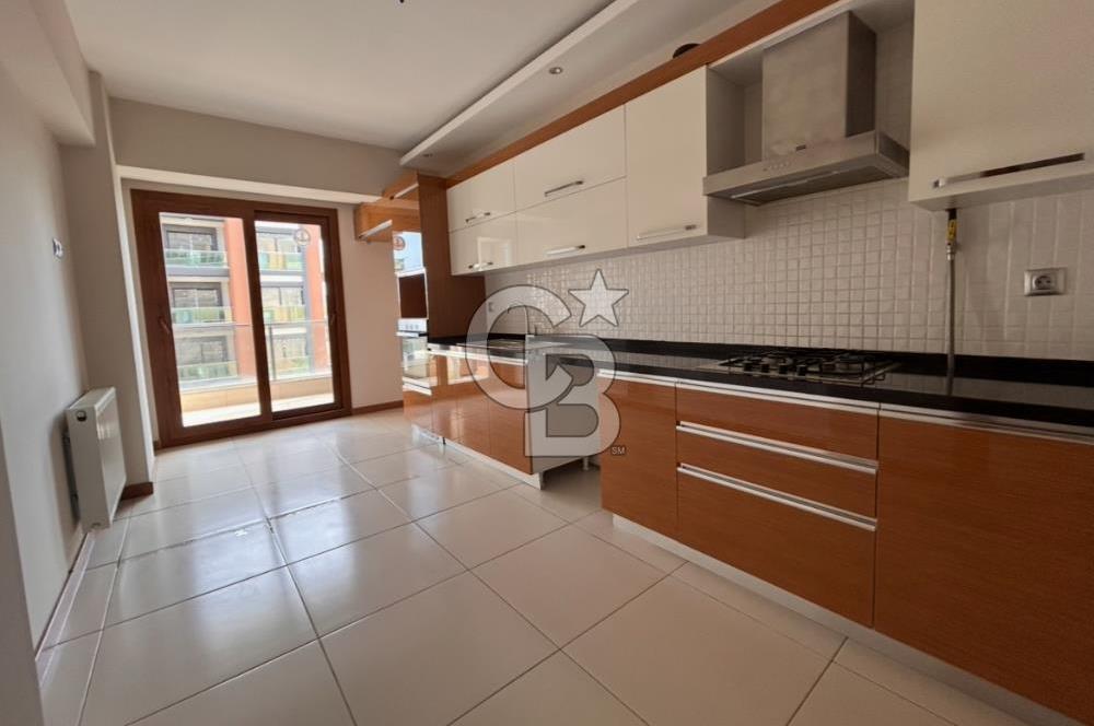 Ataşehir Tramvay İzban Yanı Satılık 3+1 Daire