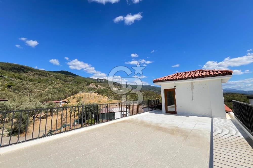 ÇAMLIBEL KÖYÜ'NDE DOĞAYLA İÇ İÇE TAŞ DETAYLI SATILIK 4+1 VİLLA