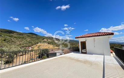 ÇAMLIBEL KÖYÜ'NDE DOĞAYLA İÇ İÇE TAŞ DETAYLI SATILIK 4+1 VİLLA