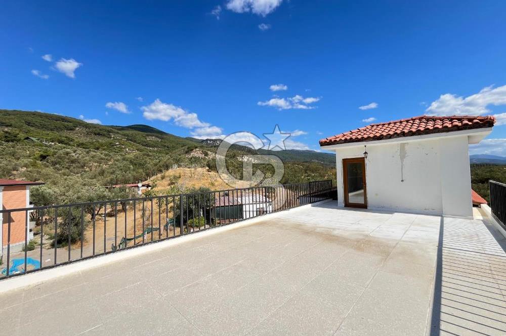 ÇAMLIBEL KÖYÜ'NDE DOĞAYLA İÇ İÇE TAŞ DETAYLI SATILIK 4+1 VİLLA