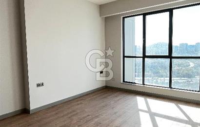 SINPAŞ FİNANS ŞEHİR TIME BLOKLARINDA 3+1 BALKONLU DAİRE