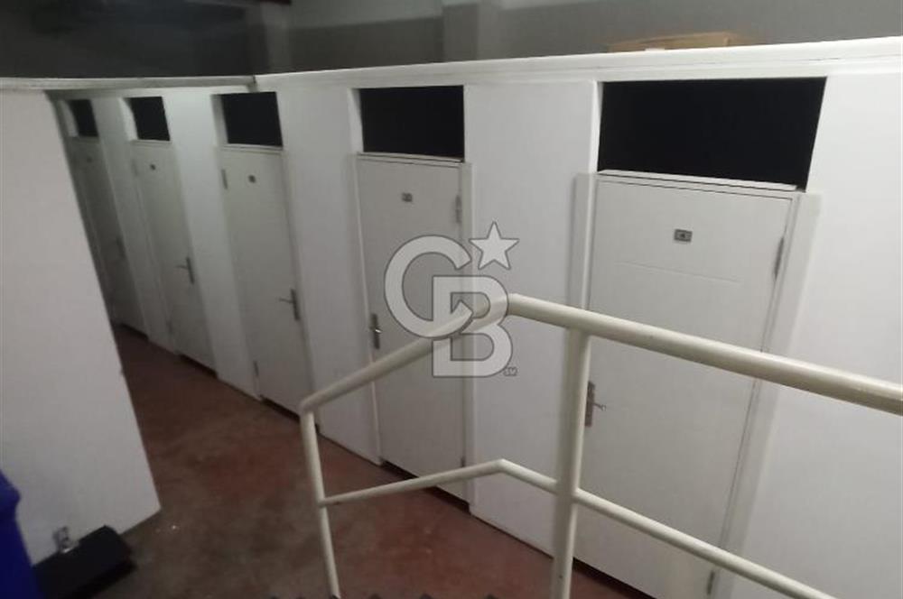 SUADİYE , ÇOK İYİ KONUMDA , GENİŞ SALONLU, 120 m2, BOŞ DAİRE