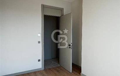SINPAŞ FİNANS ŞEHİR – TIME ETAPTA 9. KAT 3+1 BALKONLU DAİRE