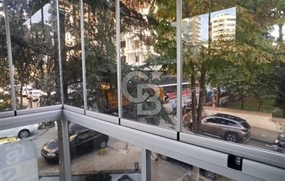 SUADİYE , ÇOK İYİ KONUMDA , GENİŞ SALONLU, 120 m2, BOŞ DAİRE