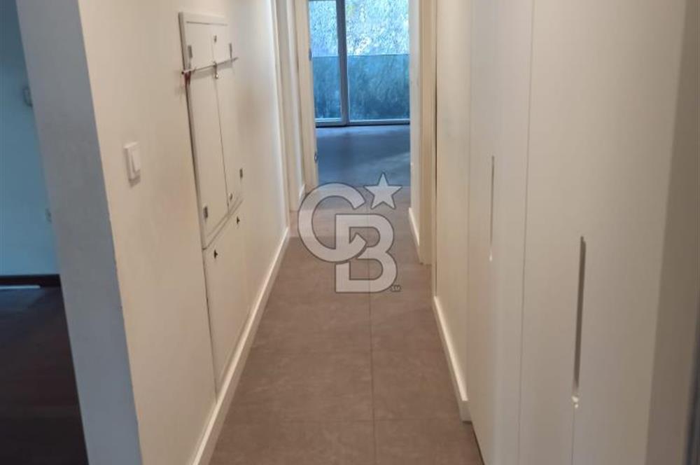 SUADİYE , ÇOK İYİ KONUMDA , GENİŞ SALONLU, 120 m2, BOŞ DAİRE