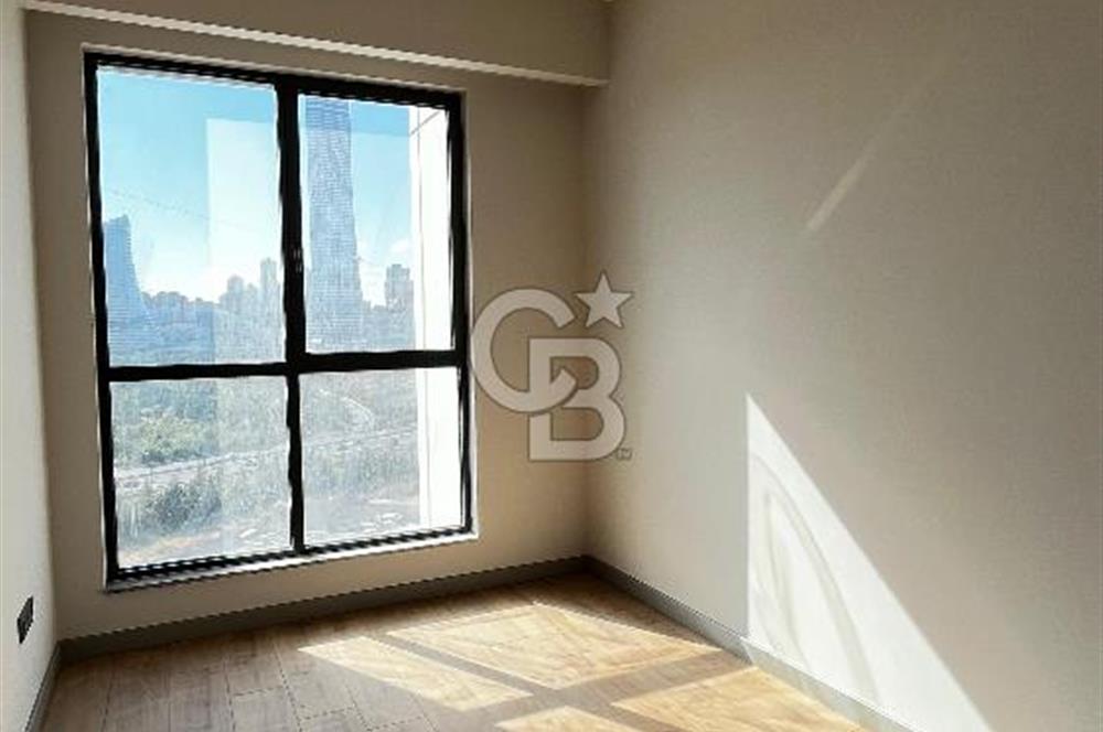 SINPAŞ FİNANS ŞEHİR TIME BLOKLARINDA 3+1 BALKONLU DAİRE