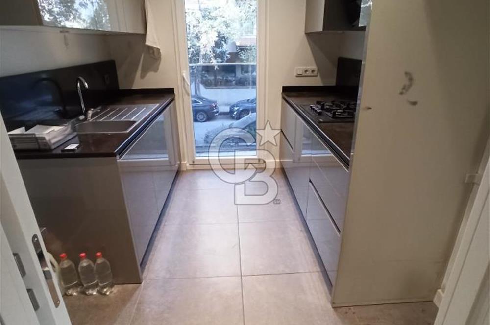 SUADİYE , ÇOK İYİ KONUMDA , GENİŞ SALONLU, 120 m2, BOŞ DAİRE