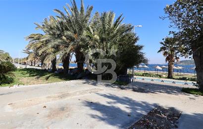  İzmir Yeni Foça'da denize sıfır eşsiz konumda otel arsası hissesi..