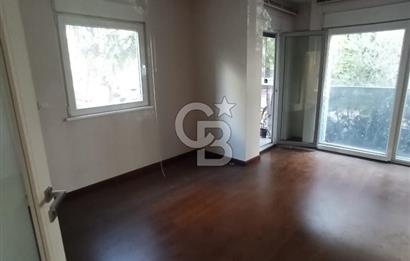 SUADİYE , ÇOK İYİ KONUMDA , GENİŞ SALONLU, 120 m2, BOŞ DAİRE