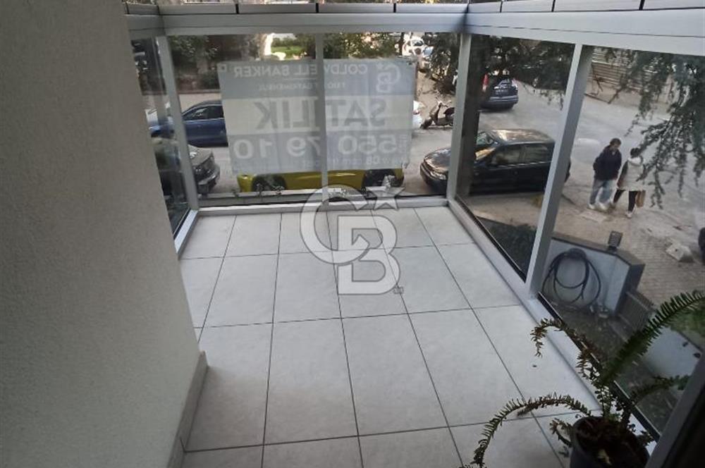 SUADİYE , ÇOK İYİ KONUMDA , GENİŞ SALONLU, 120 m2, BOŞ DAİRE