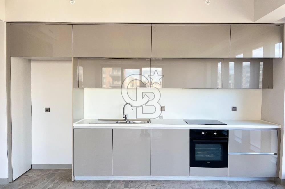 SINPAŞ FİNANS ŞEHİR – PARK ETAPTA 9. KAT GENİŞ 3+1 DAİRE