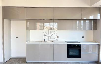 SINPAŞ FİNANS ŞEHİR – PARK ETAPTA 9. KAT GENİŞ 3+1 DAİRE