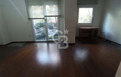 SUADİYE , ÇOK İYİ KONUMDA , GENİŞ SALONLU, 120 m2, BOŞ DAİRE