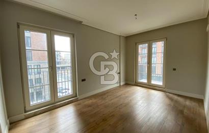 SINPAŞ FİNANS ŞEHİR – PARK ETAPTA ÇİFT CEPHELİ GENİŞ 3+1 (118 m² NET)