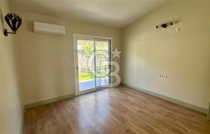 Sıraselviler Sitesi’nde Deniz Manzaralı, Yenilenmiş Kiralık Villa