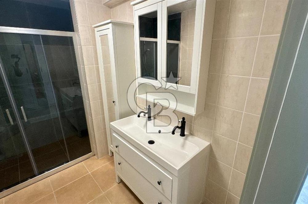 Sıraselviler Sitesi’nde Deniz Manzaralı, Yenilenmiş Kiralık Villa