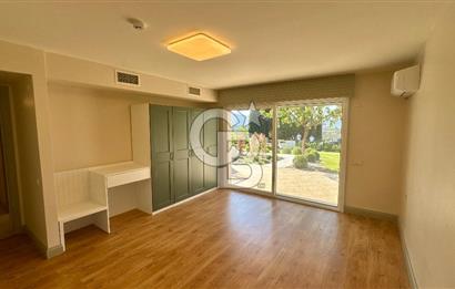 Sıraselviler Sitesi’nde Deniz Manzaralı, Yenilenmiş Kiralık Villa