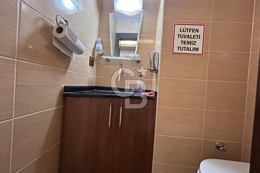 Bornova Gediz Cad. Eşyalı Satılık 1+1 Ofis