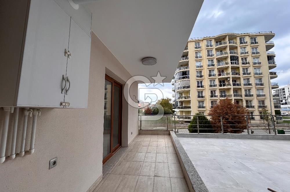 Ataşehir Tramvay İzban Yanı Teraslı Satılık 3+1 Daire