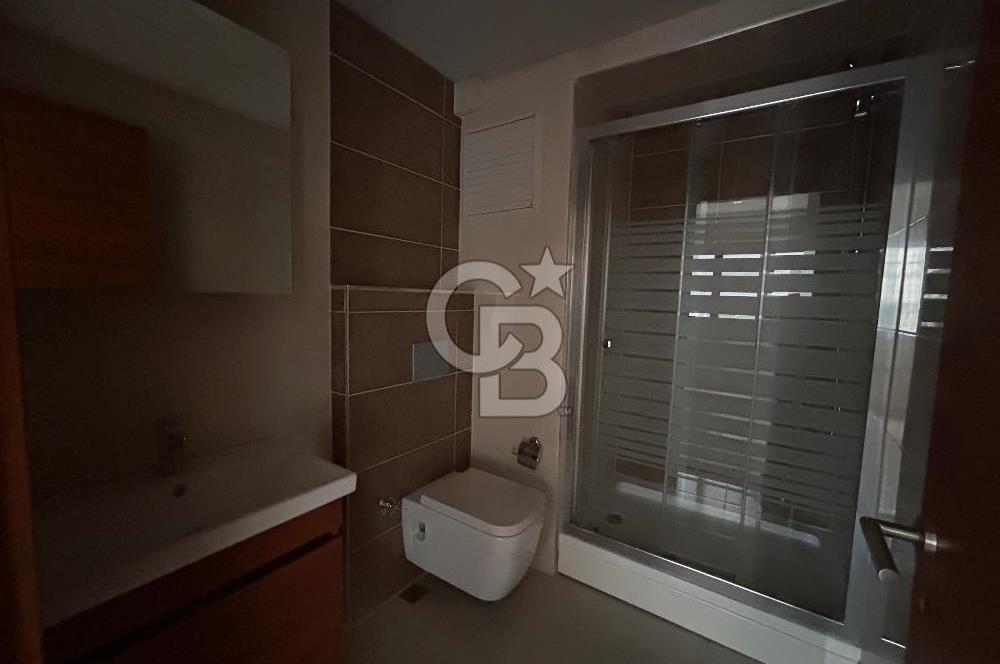 Ataşehir Tramvay İzban Yanı Teraslı Satılık 3+1 Daire