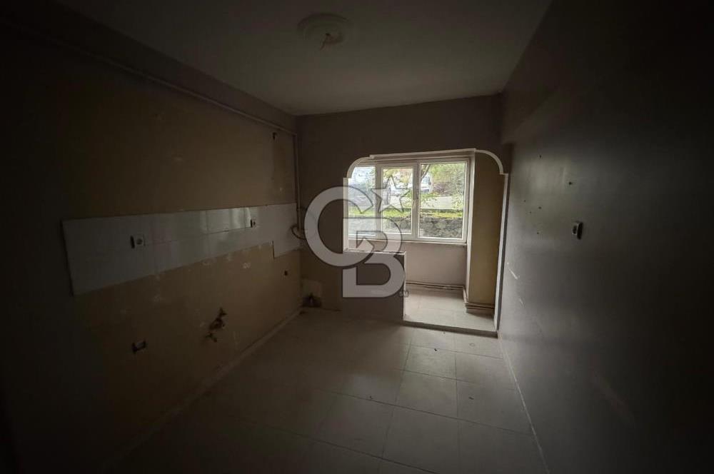 ÇEKMEKÖY HUZURKENT SİTESİNDE 3+1 SATILIK GİRİŞ KATI