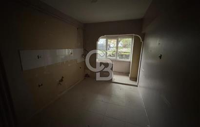 ÇEKMEKÖY HUZURKENT SİTESİNDE 3+1 SATILIK GİRİŞ KATI