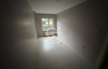 ÇEKMEKÖY HUZURKENT SİTESİNDE 3+1 SATILIK GİRİŞ KATI