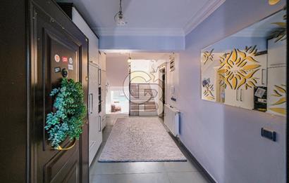 YEŞİLKÖY VİLLALARINDA SATILIK HAVUZLU KIŞ BAHÇELİ VİLLA