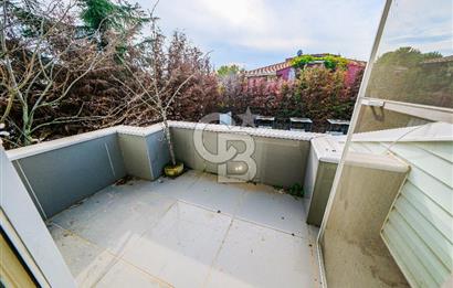 YEŞİLKÖY VİLLALARINDA SATILIK HAVUZLU KIŞ BAHÇELİ VİLLA