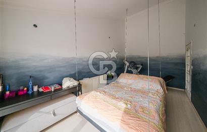 YEŞİLKÖY VİLLALARINDA SATILIK HAVUZLU KIŞ BAHÇELİ VİLLA