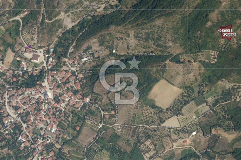 Karamürsel Akçat'ta 1.841M² Köy'e 700MT Satılık 2 Adet TARLA!