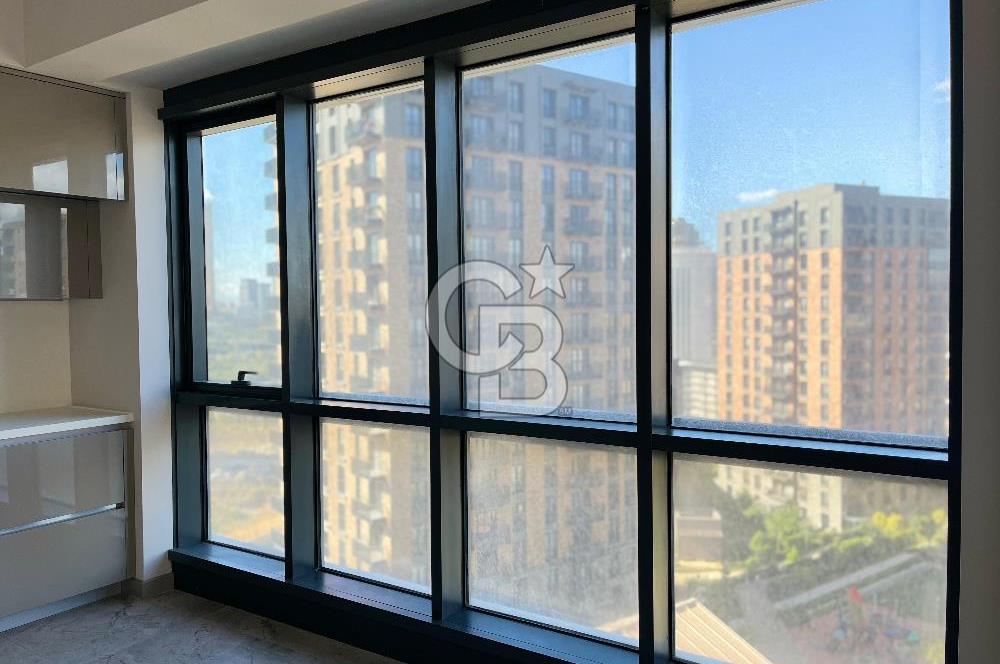 SINPAŞ FİNANS ŞEHİR – PARK ETAPTA 9. KAT GENİŞ 3+1 DAİRE