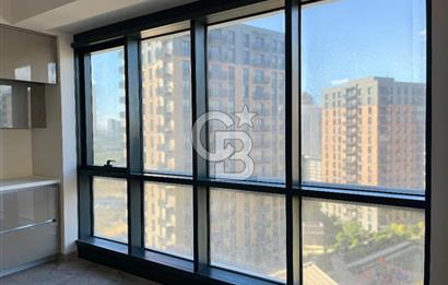 SINPAŞ FİNANS ŞEHİR – PARK ETAPTA 9. KAT GENİŞ 3+1 DAİRE