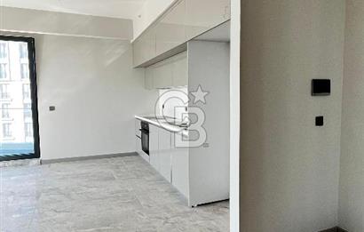 SINPAŞ FİNANS ŞEHİR TIME BLOKLARINDA 3+1 BALKONLU DAİRE