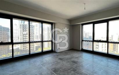 SINPAŞ FİNANS ŞEHİR – PARK ETAPTA 9. KAT GENİŞ 3+1 DAİRE