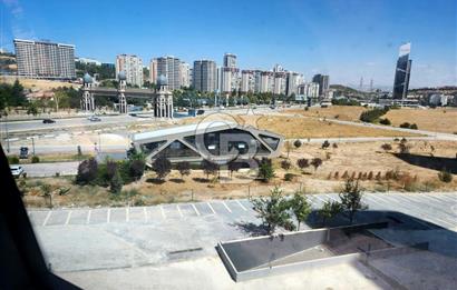 Çayyolu West Gate'de Ada Mutfaklı Satılık Büyük Tip 1+1