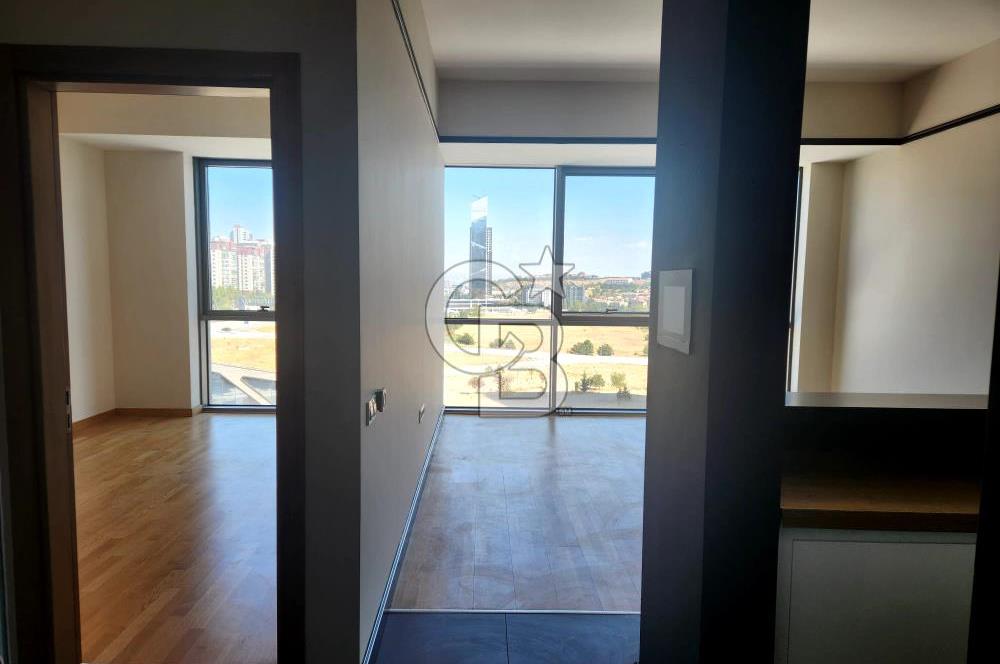 Çayyolu West Gate'de Ada Mutfaklı Satılık Büyük Tip 1+1