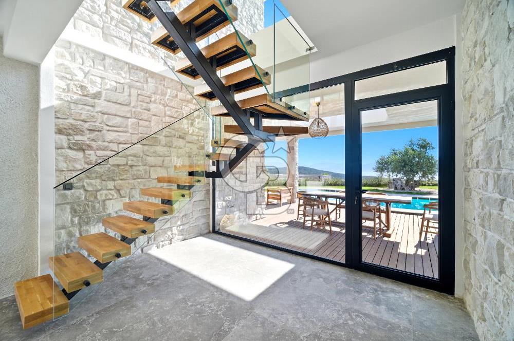 URLA ÖZBEK'TE BENZERSİZ BİR YAŞAM ALANI