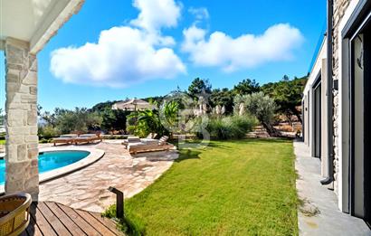 URLA ÖZBEK'TE BENZERSİZ BİR YAŞAM ALANI