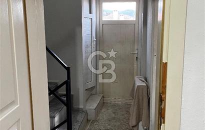 3 KATLI SATILIK YATIRIMLIK KİRA GETİRİSİ OLAN BİNA