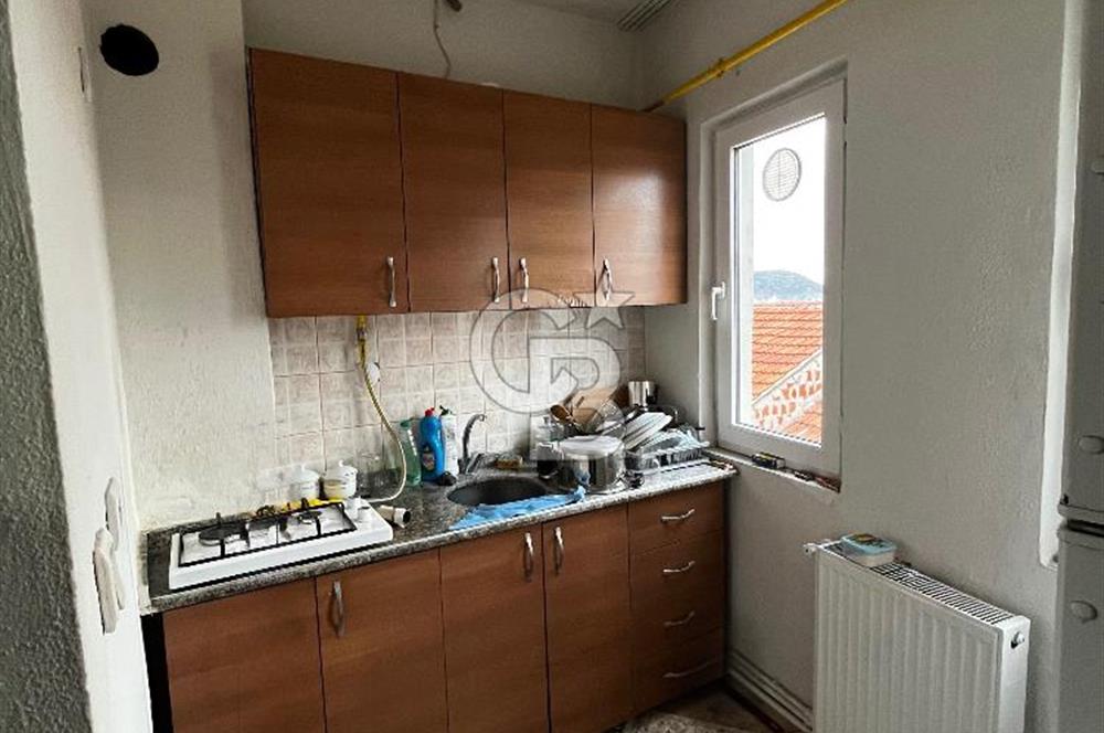 3 KATLI SATILIK YATIRIMLIK KİRA GETİRİSİ OLAN BİNA